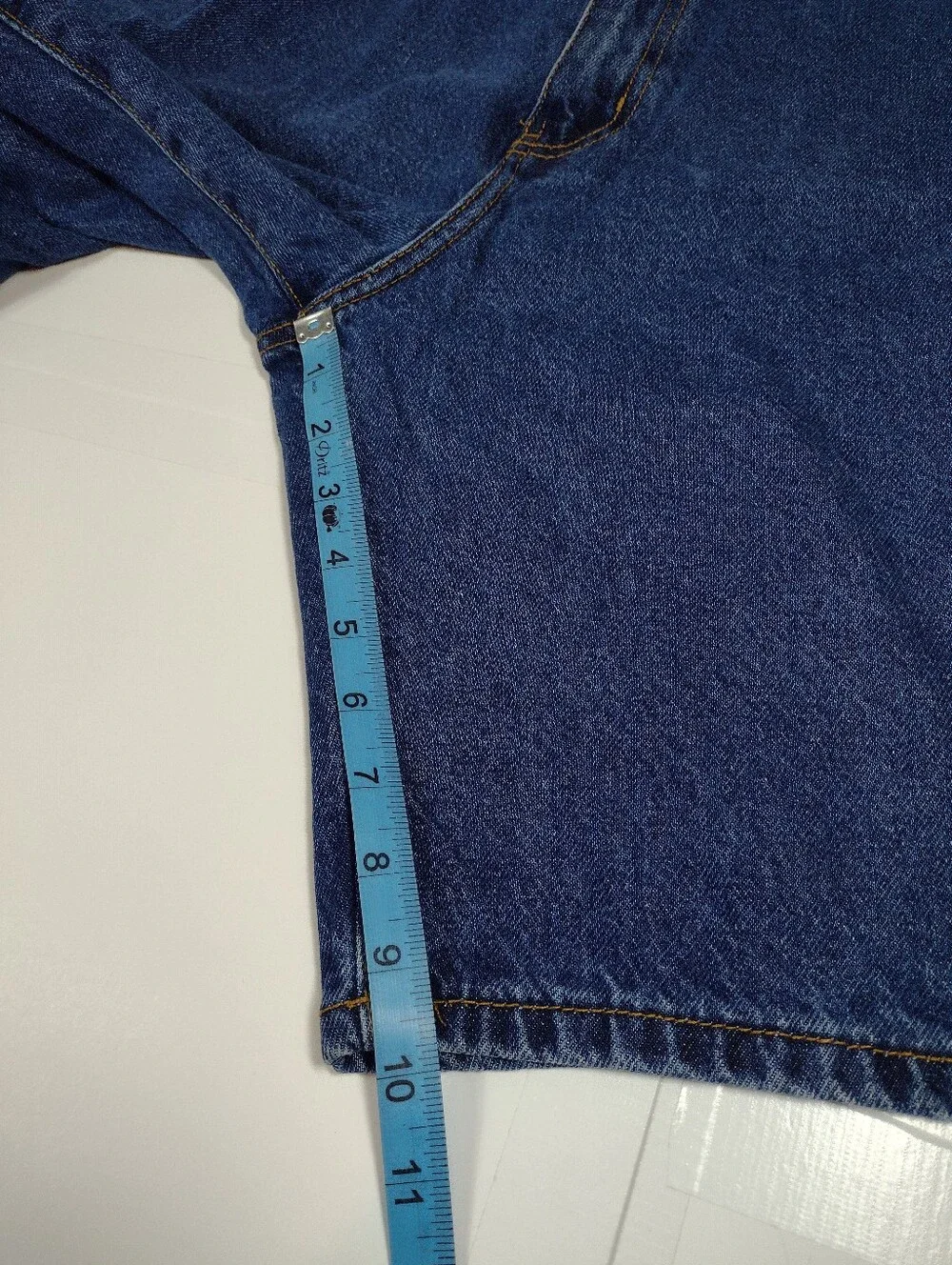 Faded Glory Men's jeans Dark Blue Denim Shorts. (46)